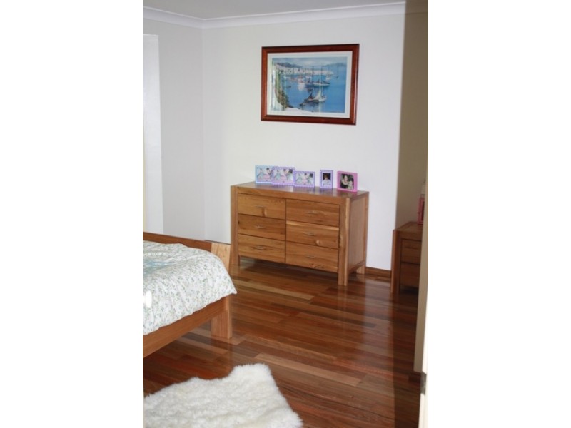 21  Sanctuary Place, Chipping Norton NSW 2170