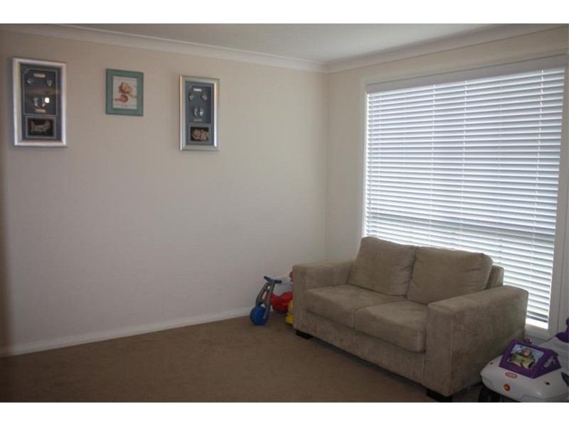 8  Culgoa Crt, Wattle Grove NSW 2173