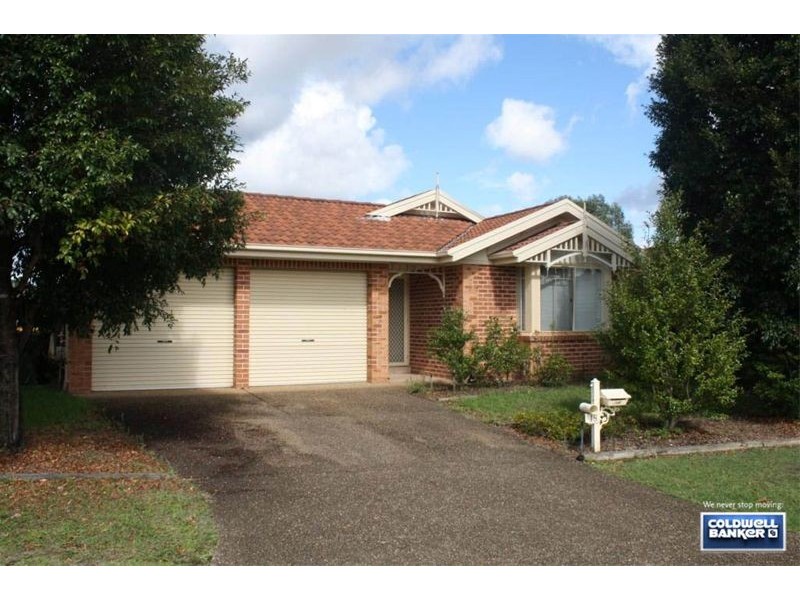 18  Brownlow Crt, Wattle Grove NSW 2173