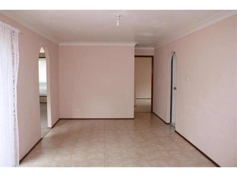 26  Wimbledon Crt, Wattle Grove NSW 2173