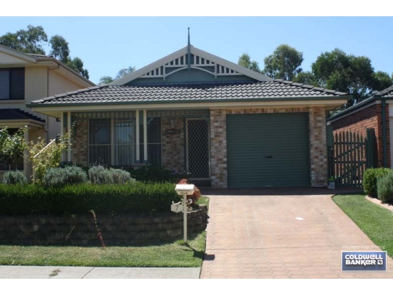 7  Glenelg Crt, Wattle Grove NSW 2173