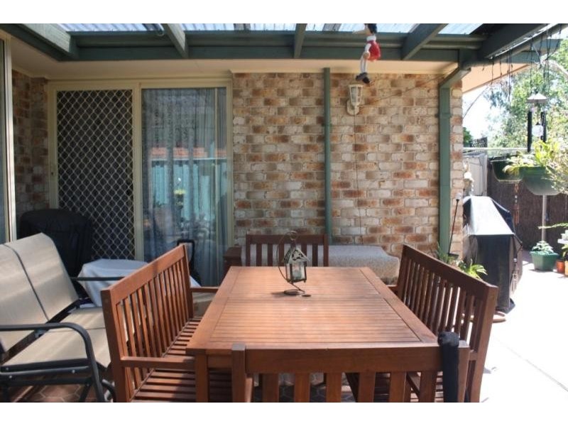 7  Glenelg Crt, Wattle Grove NSW 2173