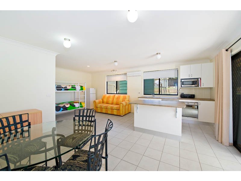 16 Hovea Crt, Voyager Point NSW 2172