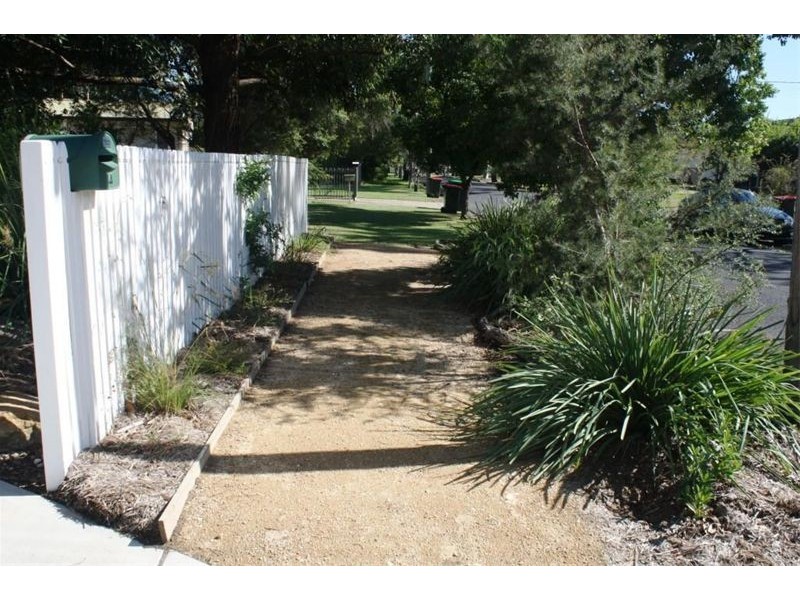 14  Ambon Rd, Holsworthy NSW 2173