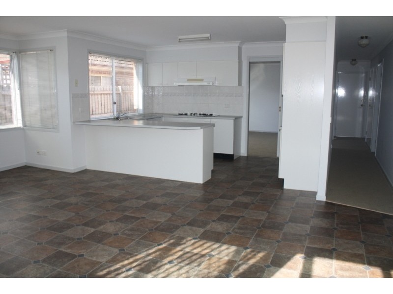 46 Corryton Crt, Wattle Grove NSW 2173