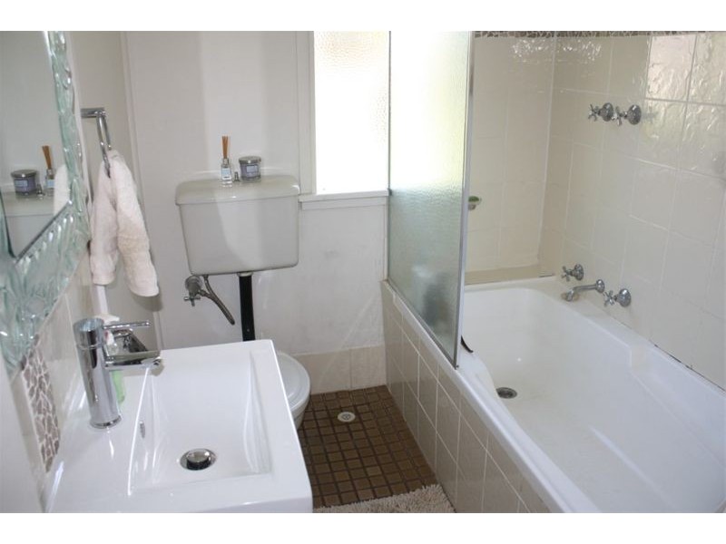 81  Derna Rd, Holsworthy NSW 2173