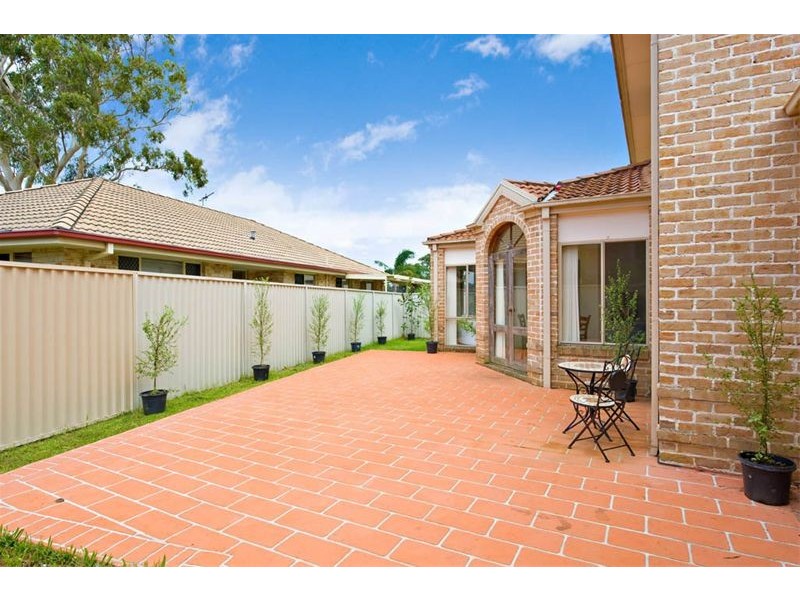 1 Sirius Rd, Voyager Point NSW 2172