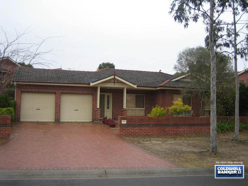 1/11 Yarran Court, Wattle Grove NSW 2173