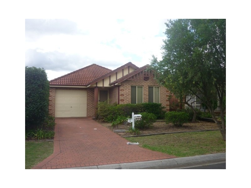 6 Jimbour Crt, Wattle Grove NSW 2173