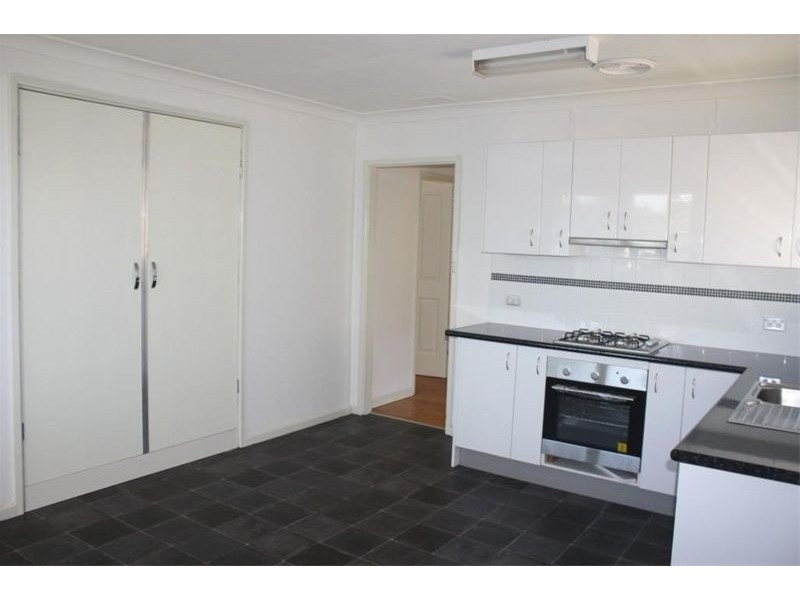 28 Lae Rd, Holsworthy NSW 2173