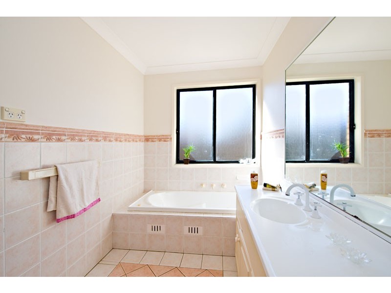 3  Mariala Cres, Holsworthy NSW 2173