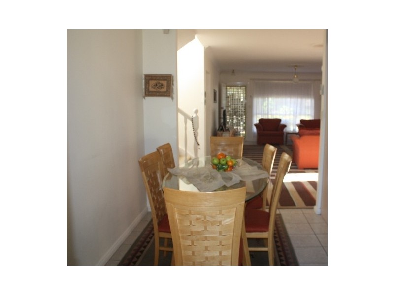 7A Cooper Av, Moorebank NSW 2170