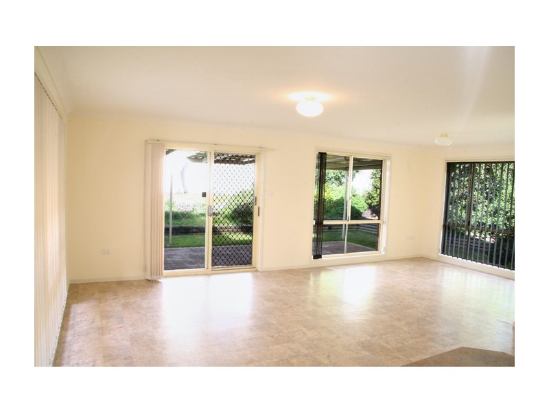 8 Pelorus Ave, Voyager Point NSW 2172