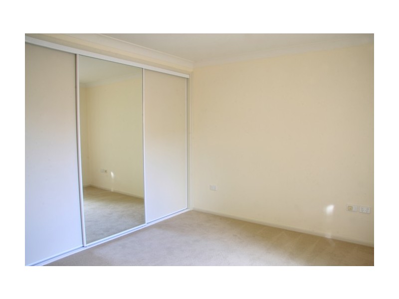 8 Pelorus Ave, Voyager Point NSW 2172