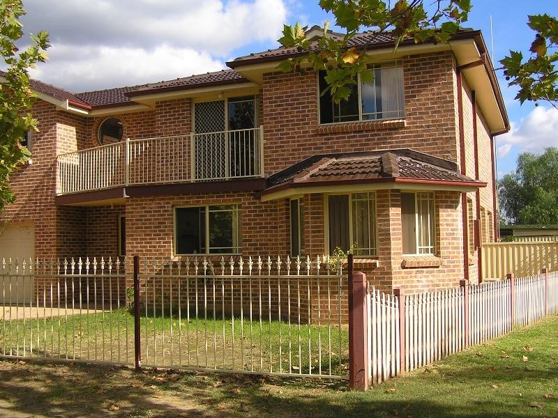 50A Brallos Avenue, Holsworthy NSW 2173