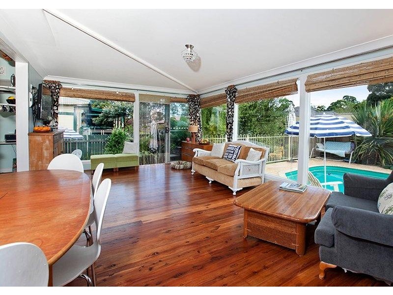 27 Miri Cres, Holsworthy NSW 2173