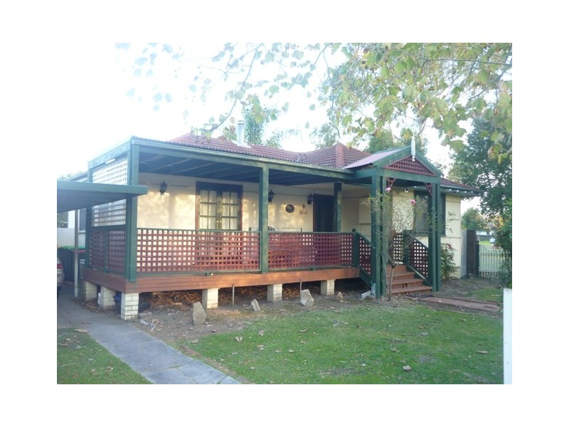 18 Bardia Pde, Holsworthy NSW 2173
