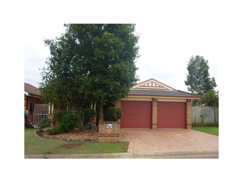 16 Eildon Crt, Wattle Grove NSW 2173