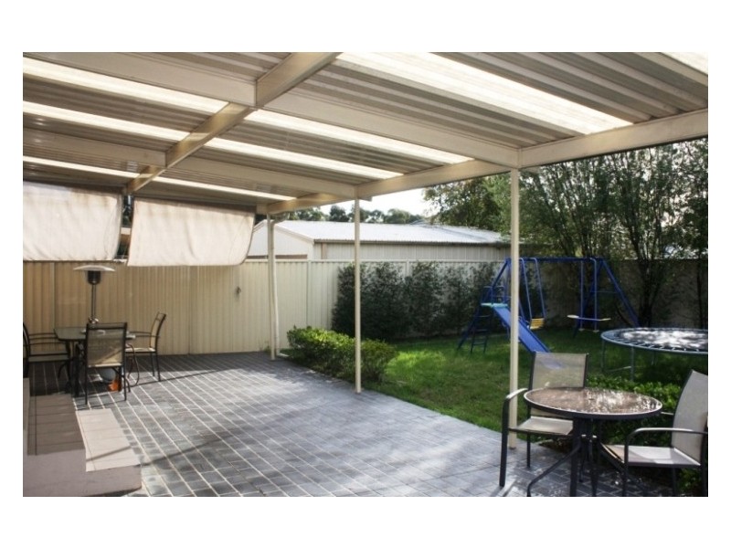 10 Miri Cr, Holsworthy NSW 2173