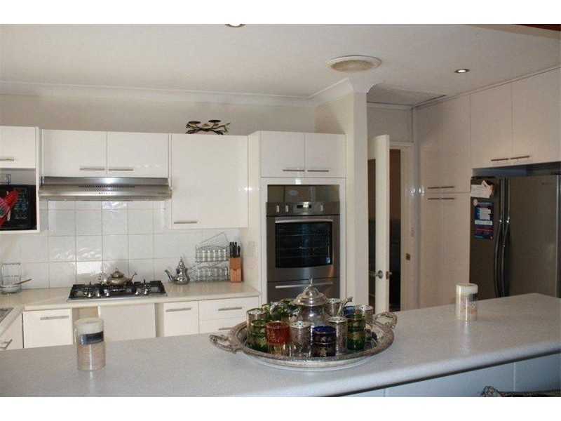29 Salamaua Cres, Holsworthy NSW 2173