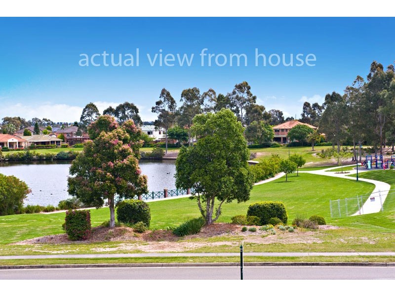25  Fernleaf Crt, Wattle Grove NSW 2173