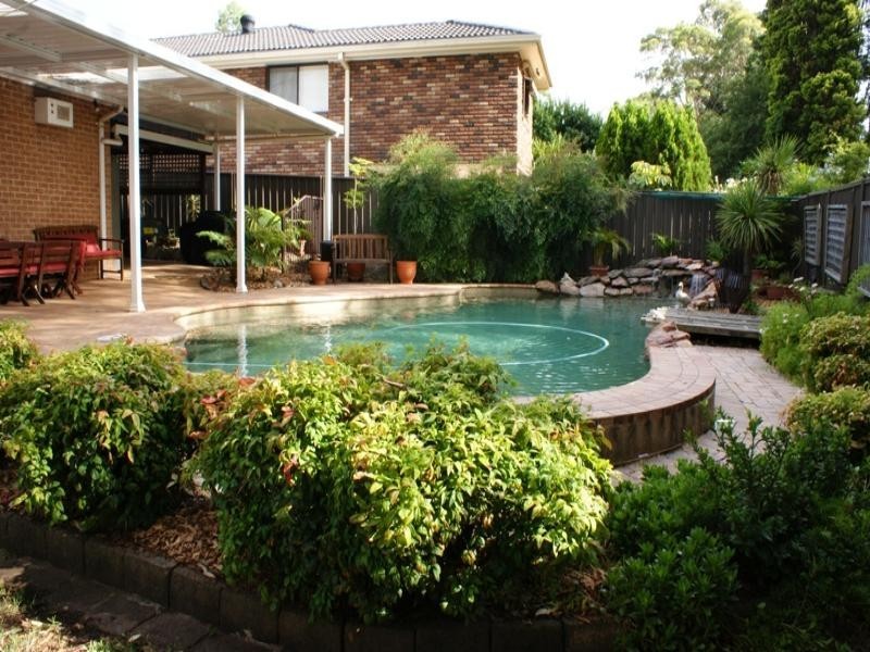 28  Ikara Cr, Moorebank NSW 2170