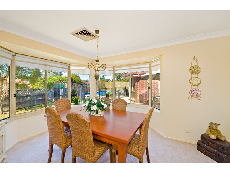 12  Martindale Court, Wattle Grove NSW 2173