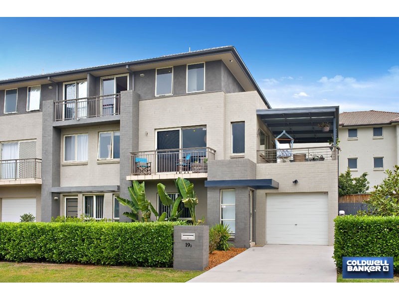 2/19  Parkwood Rd, Holsworthy NSW 2173