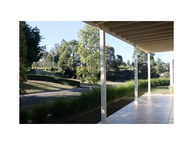 12 Barrack Circuit, Macquarie Links NSW 2565