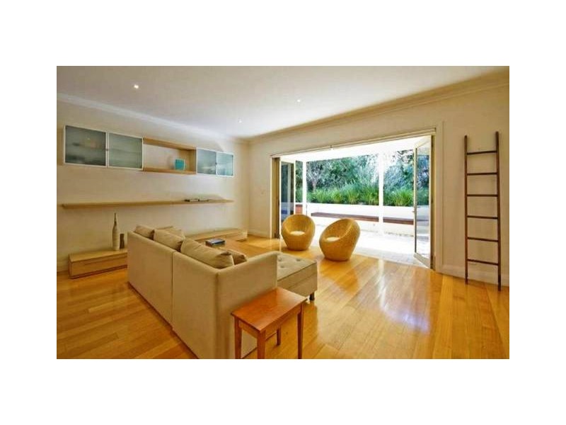 12 Barrack Circuit, Macquarie Links NSW 2565