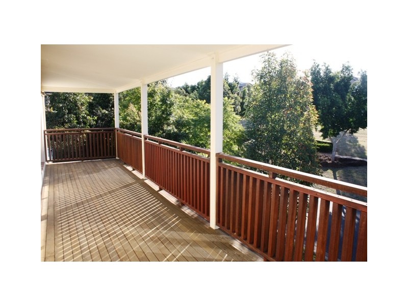 12 Barrack Circuit, Macquarie Links NSW 2565