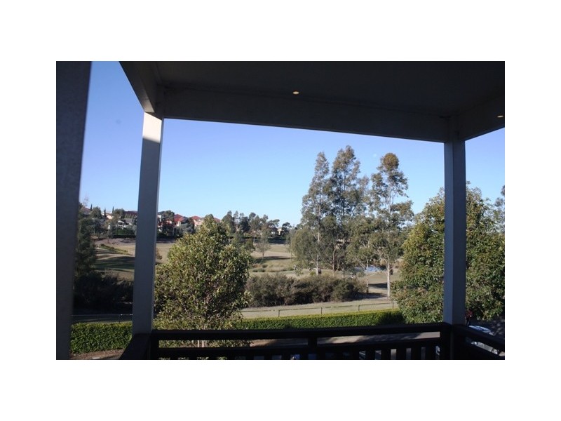 12 Barrack Circuit, Macquarie Links NSW 2565