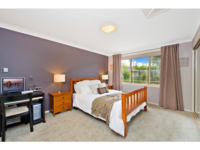 21  Gracemere Crt, Wattle Grove NSW 2173