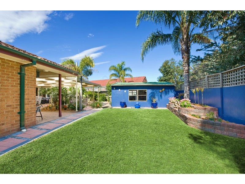 11  Lanyon Crt, Wattle Grove NSW 2173