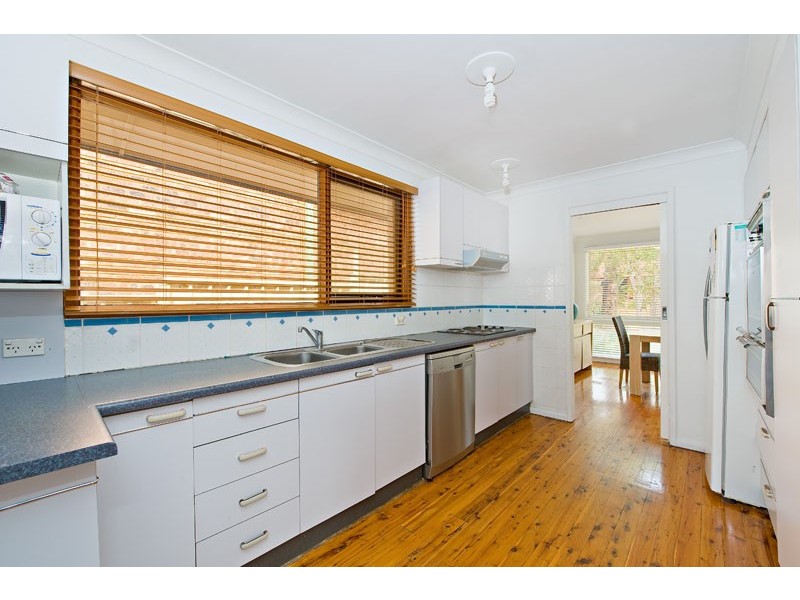 5  Bingara Drive, Sandy Point NSW 2172