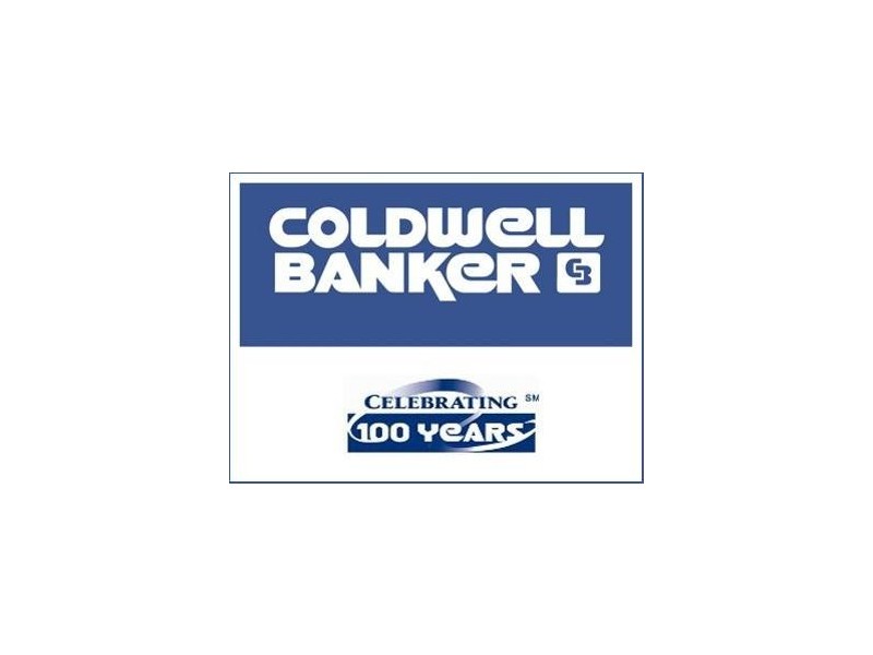 4B Woodlake Crt, Wattle Grove NSW 2173