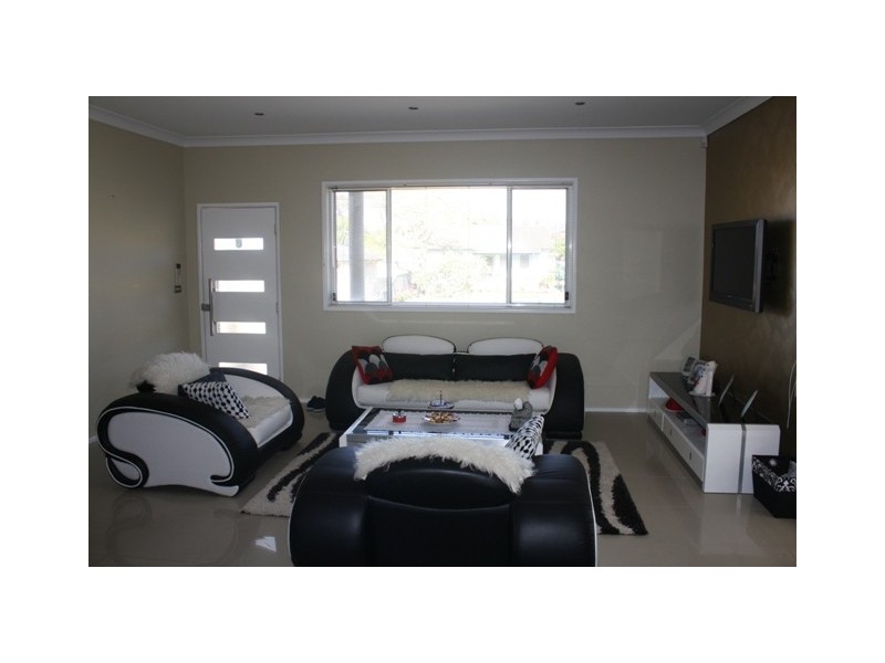 3 Dargie St, Mount Pritchard NSW 2170