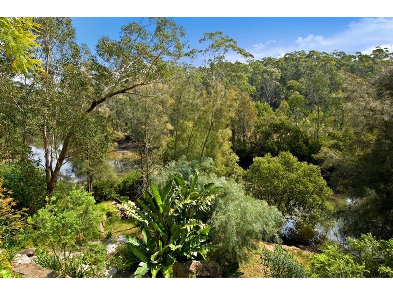 19  Bingara Drive, Sandy Point NSW 2172