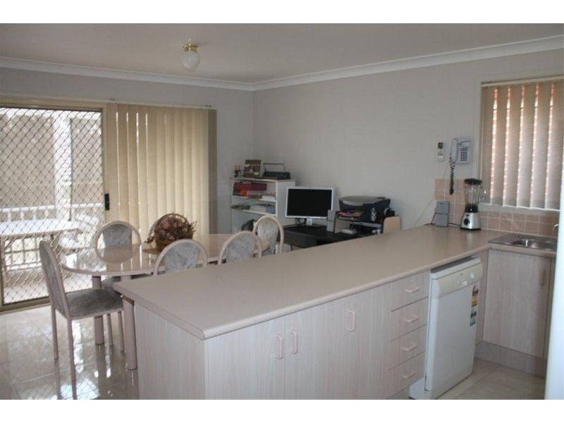 9 Merrang Court, Wattle Grove NSW 2173