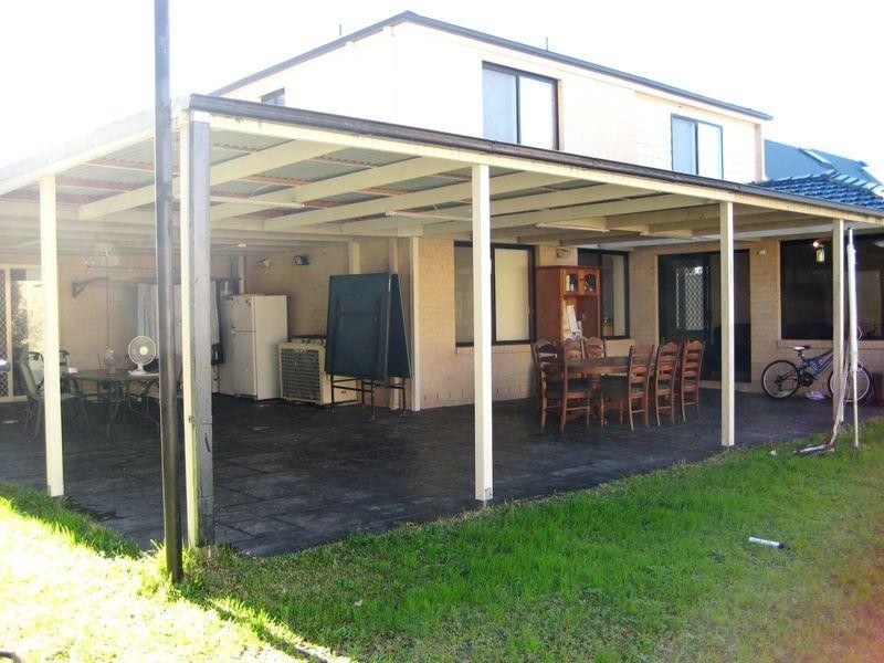 1  Punctata Crt, Voyager Point NSW 2172