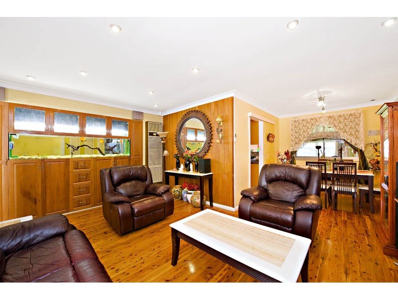 13 Sligar Avenue, Hammondville NSW 2170