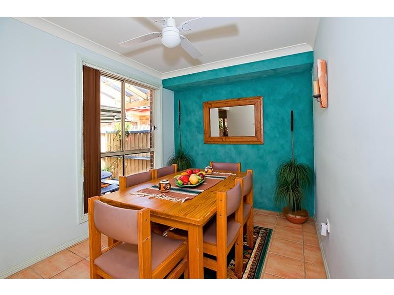 19  Como Crt, Wattle Grove NSW 2173