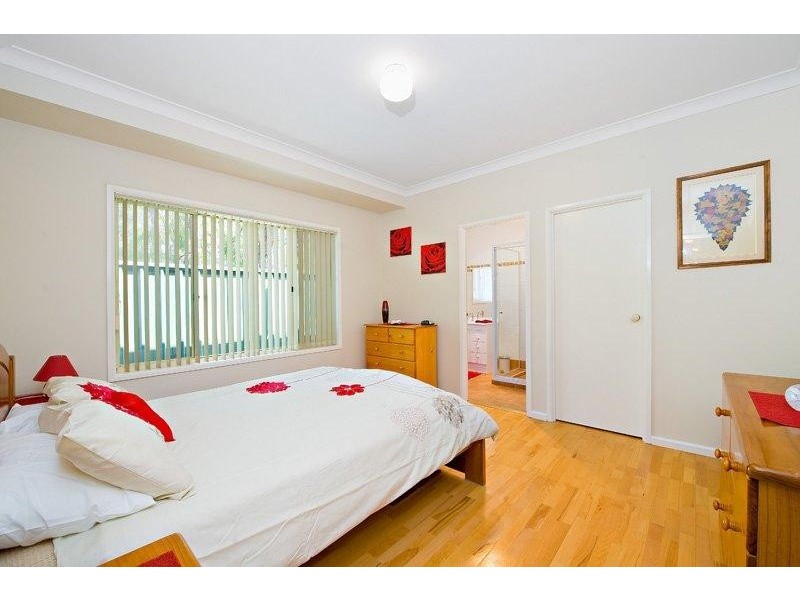 28  Pleasure Point Rd, Pleasure Point NSW 2172