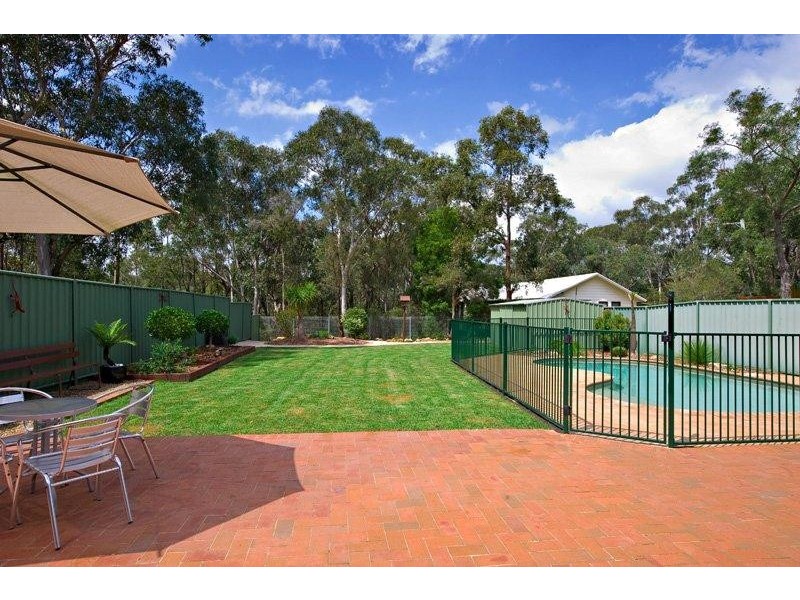28  Pleasure Point Rd, Pleasure Point NSW 2172