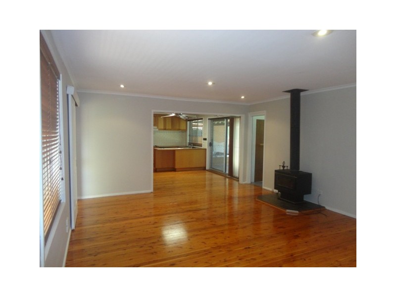 8 Bingara Drive, Sandy Point NSW 2172