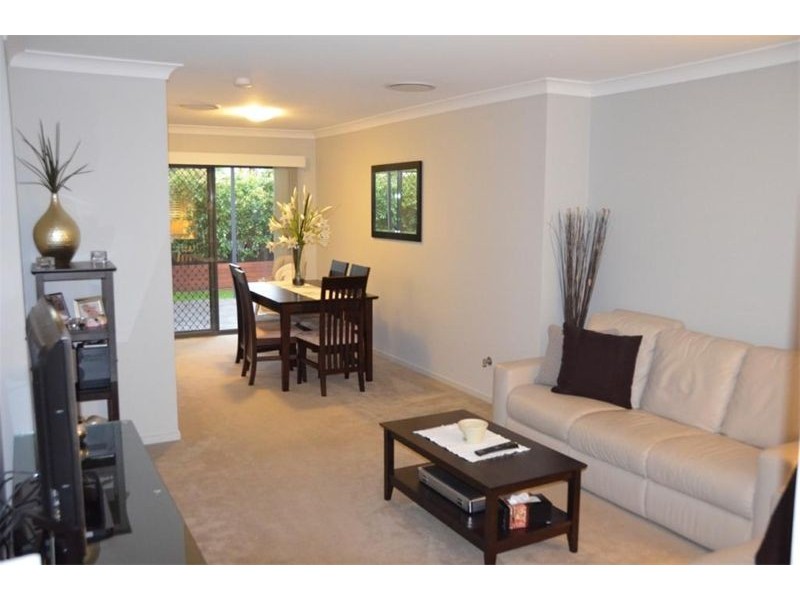 4  Whitfield Pde, Hammondville NSW 2170