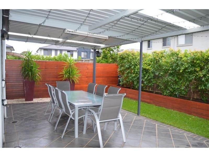 4  Whitfield Pde, Hammondville NSW 2170