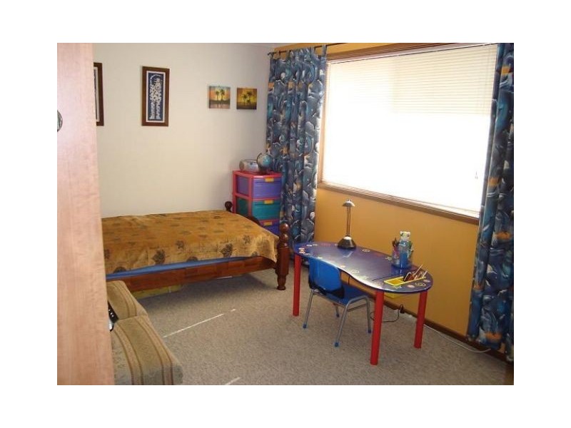 11/6 Jacquinot Place, Glenfield NSW 2167