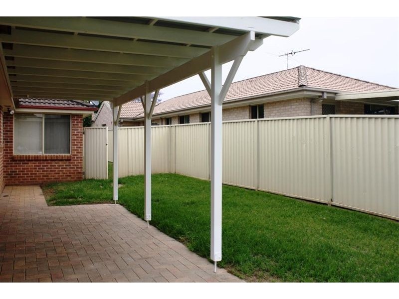 6 Cattai Crt, Holsworthy NSW 2173