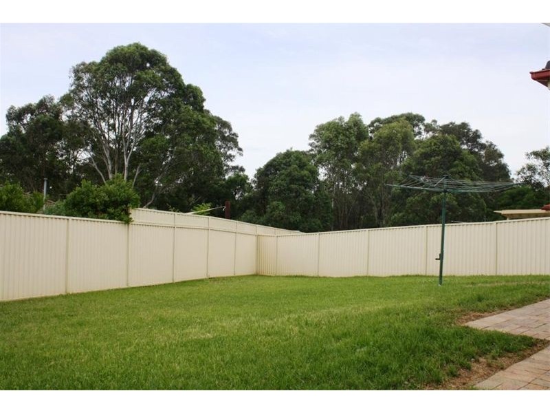 6 Cattai Crt, Holsworthy NSW 2173